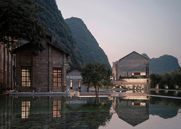 Refunctionalisation of the Sugar Mill in Guilin, designed by Vector Architects: Reflecting pond, 2017 (courtesy: Vector Architects; copyright: S. Shengliang). AGATHÓN 09 | 2021